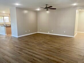 1147 S Grenoble in Mesa, AZ - Building Photo - Building Photo