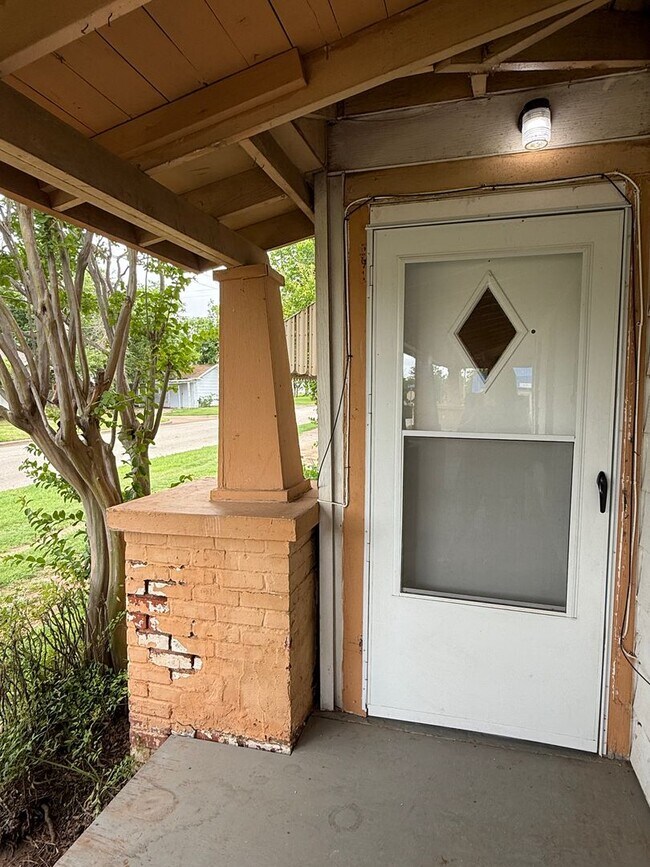 1314 Kemp Blvd in Wichita Falls, TX - Building Photo - Building Photo