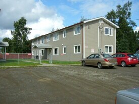 1546 Turner St, Unit 4 in Fairbanks, AK - Building Photo