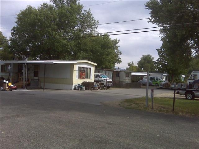 201 W 42nd St in Garden City, ID - Foto de edificio - Building Photo