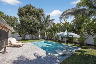 976 SW 11th St in Boca Raton, FL - Building Photo - Building Photo