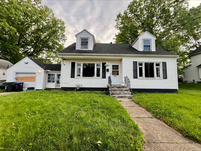property at 893 Redfern Ave