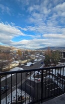 Hilltop Manors II in Vernon, BC - Building Photo