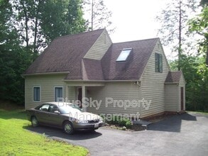 1617 Sagewood Dr in Charlottesville, VA - Building Photo - Building Photo