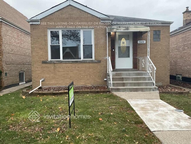 property at 5431 S Natoma Ave