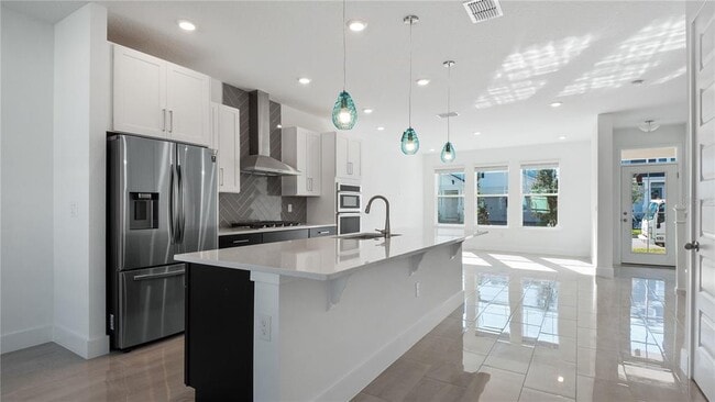 15318 Lebeau Lp in Winter Garden, FL - Building Photo - Building Photo
