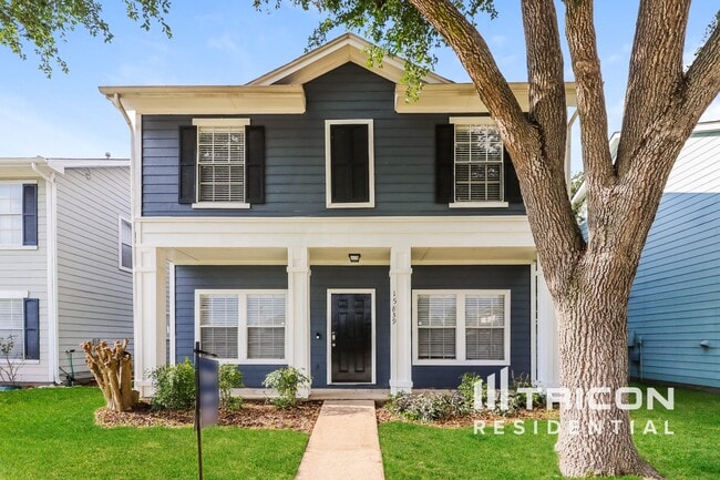 property at 15839 S Alley Ct