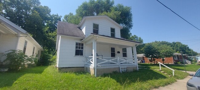 property at 512 Gordon St