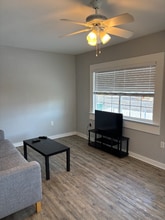 2202 Reclamation Ave in Klamath Falls, OR - Foto de edificio - Building Photo