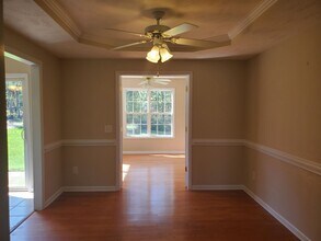 815 Yorkshire Dr in Cameron, NC - Building Photo - Building Photo