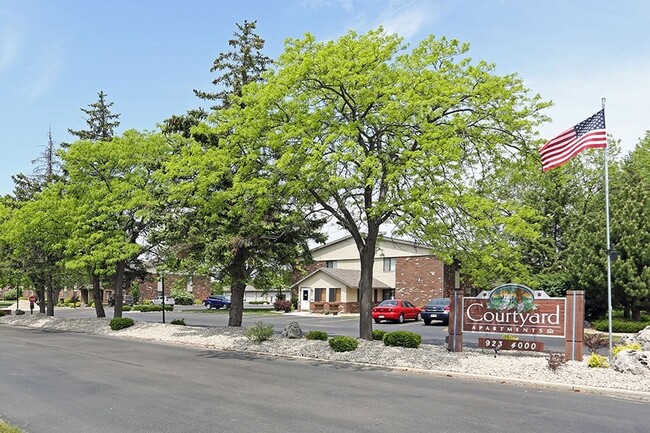 COURTYARD APARTMENTS