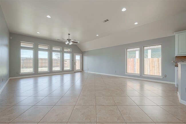 property at 6015 Hewes Point Ln