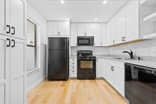 9821 NW 3 St in Plantation, FL - Building Photo