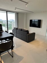 13499 Biscayne Blvd in North Miami, FL - Building Photo - Building Photo