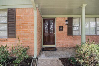 12847 Memorial Dr in Houston, TX - Foto de edificio - Building Photo