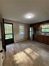 25 Lunn St in East Providence, RI - Building Photo - Building Photo
