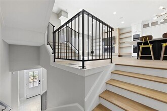 5133 Fifth Ave in Pittsburgh, PA - Building Photo - Building Photo