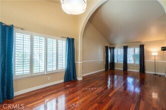 23640 Vía Calma in Santa Clarita, CA - Building Photo - Building Photo