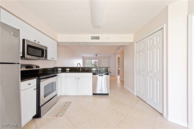 property at 4925 Sandra Bay Dr