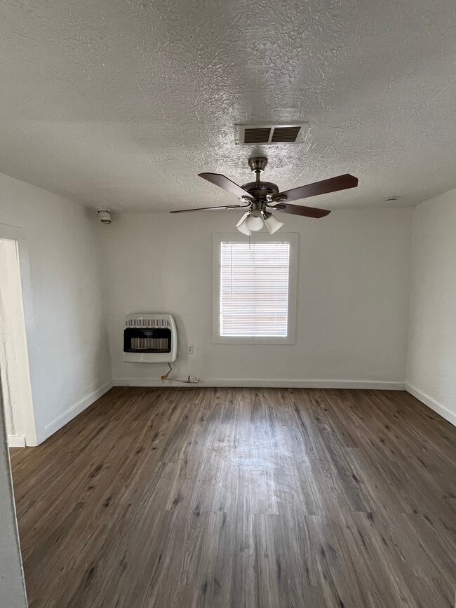713 Cannon Rd SW, Unit B in Albuquerque, NM - Building Photo - Building Photo