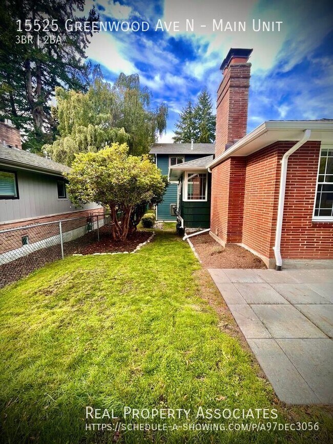 15525 Greenwood Ave N in Shoreline, WA - Building Photo - Building Photo