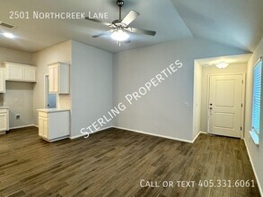 2501 Northcreek Ln in Oklahoma City, OK - Building Photo - Building Photo