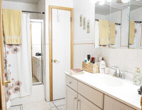 4369 N Elston Ave in Chicago, IL - Building Photo - Building Photo