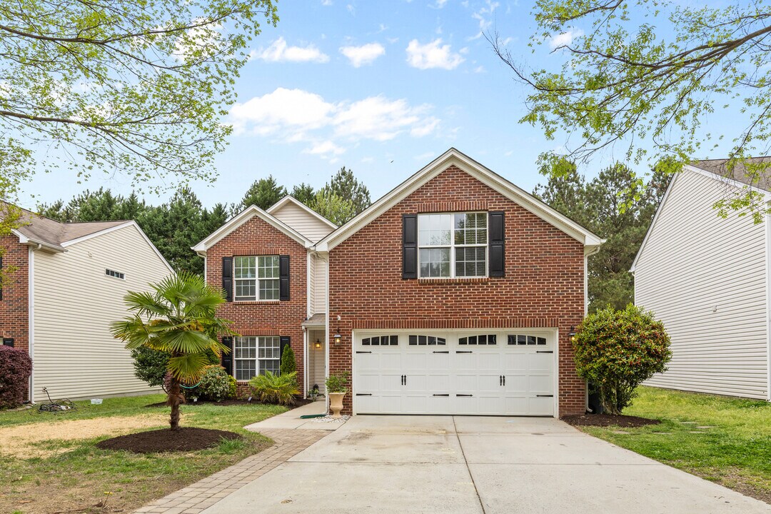 512 Red Oak Ct in Fort Mill, SC - Building Photo