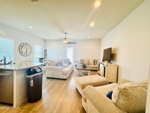 7478 Shadow Lake Dr in Panama City Beach, FL - Building Photo - Building Photo