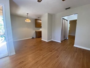 2081 Sandcastle Dr in Tallahassee, FL - Building Photo - Building Photo