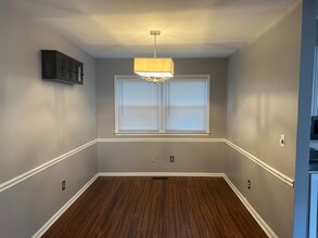 5912 Pine Tree Ct in Raleigh, NC - Building Photo - Building Photo
