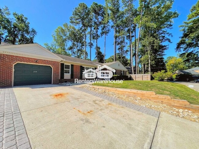 2909 Duke of York Dr in Chesapeake, VA - Building Photo - Building Photo