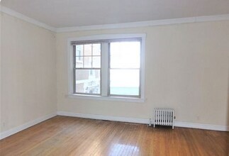 1031 W North Shore Ave in Chicago, IL - Foto de edificio - Building Photo