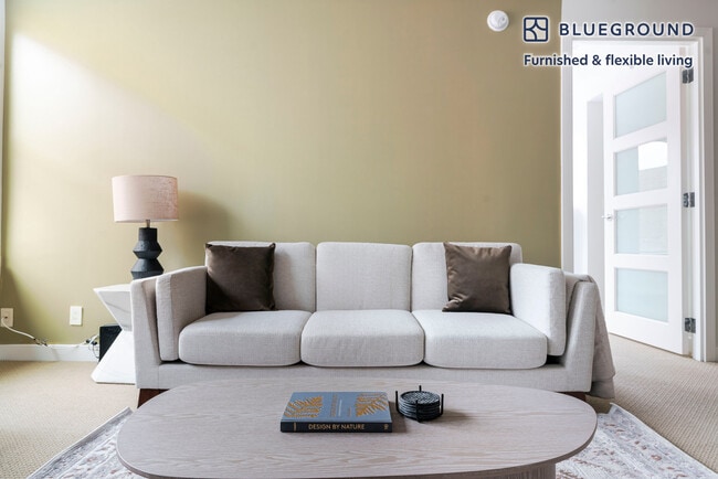 425 8th St NW in Washington, DC - Building Photo - Building Photo