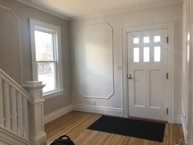 property at 1804 Storrs Ave