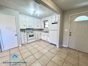 5640 Ramona Blvd in Jacksonville, FL - Building Photo - Building Photo