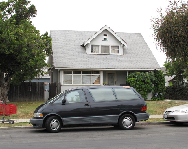 511 N Nicholson Ave in Monterey Park, CA - Foto de edificio - Building Photo