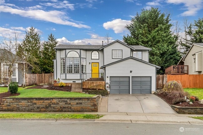property at 1423 85th Dr NE