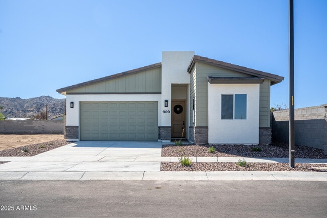property at 909 E Desert Ln