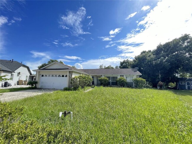 2219 Robel Trail in Clermont, FL - Foto de edificio - Building Photo