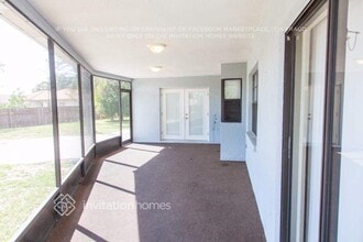 7314 Royal Crescent Ct in Port Richey, FL - Building Photo - Building Photo