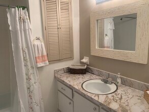 955 Palm View Dr, Unit Wedgmont in Naples, FL - Building Photo - Building Photo