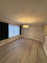 3212 S Palmer St in Springfield, IL - Foto de edificio - Building Photo