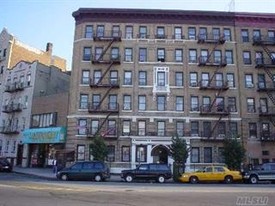 180 Borinquen Pl Apartments