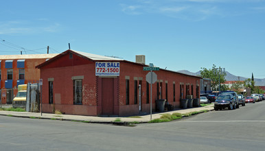 2402-2410 Bassett Ave in El Paso, TX - Building Photo - Building Photo