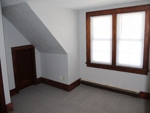 5561 Paw Paw Lake Rd, Unit #4 in Coloma, MI - Building Photo - Building Photo