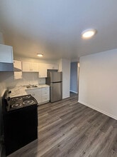 354 Collingwood St in Sarnia, ON - Building Photo - Building Photo