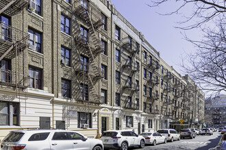 25 Arden St in New York, NY - Building Photo - Building Photo