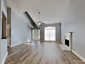 815 Chatham Park Dr SW in Lawrenceville, GA - Building Photo - Building Photo