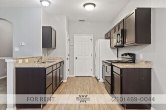 8707 Azul Sky Ct in Converse, TX - Building Photo - Building Photo